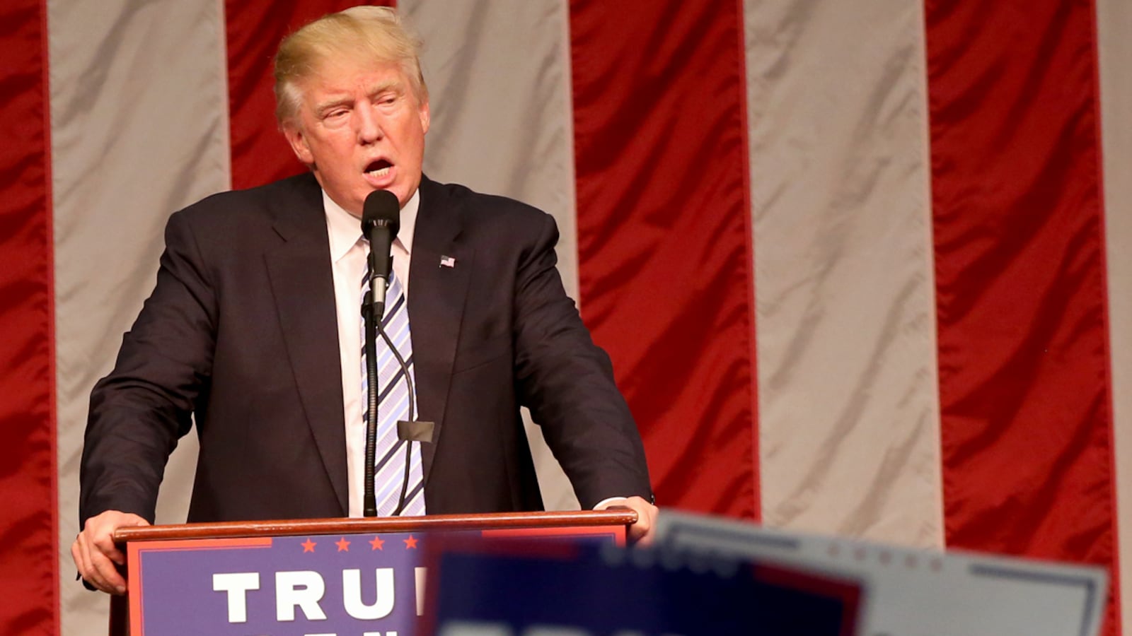 cheats/2016/08/15/trump-to-propose-suspending-visas-from-certain-countries/160815-trump-cheat_jinrnq