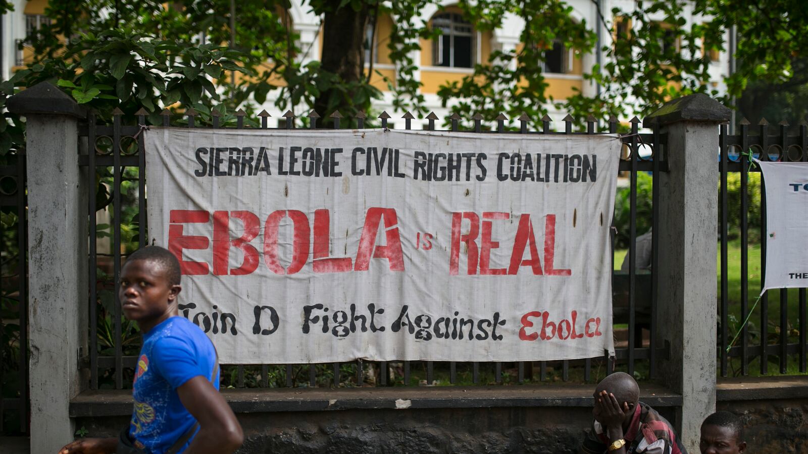 cheats/2014/12/25/sierra-leone-calls-for-five-day-lockdown/141217-sierra-leone-ebola-cheat_jz1nun