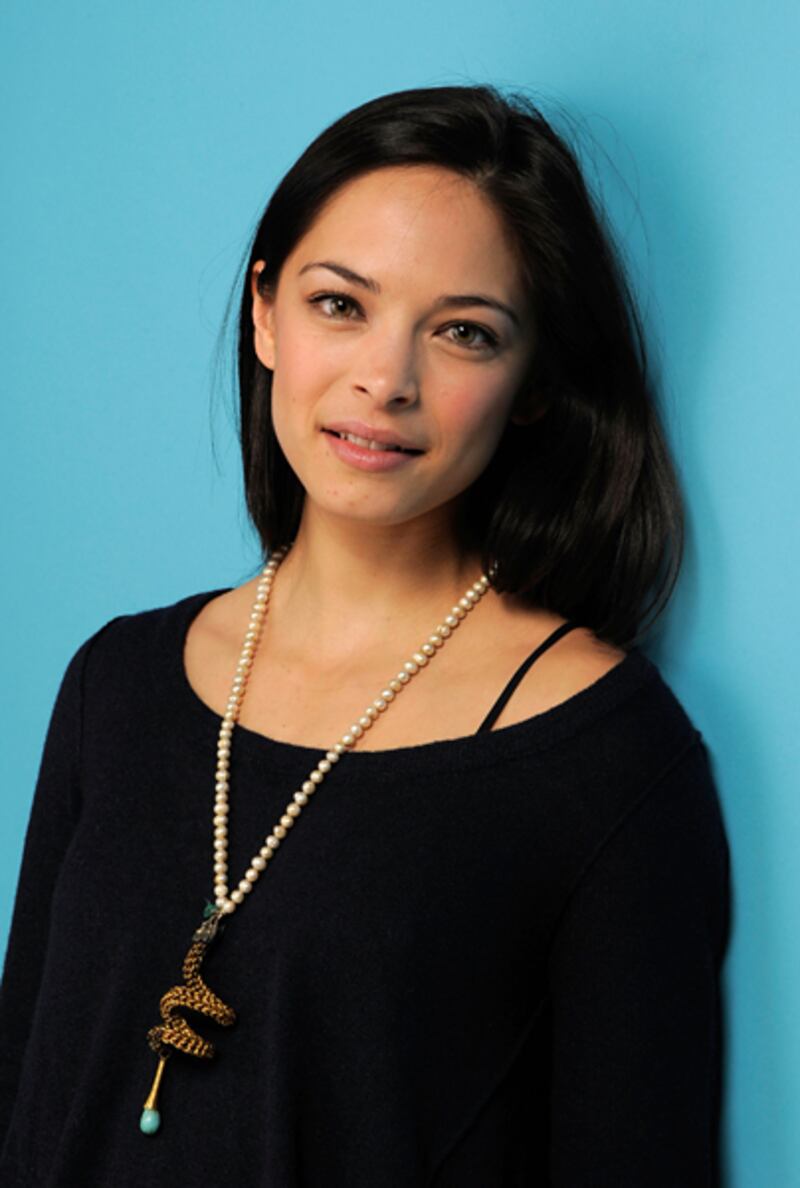 galleries/2012/02/21/whom-jeremy-lin-should-date-kim-kardashian-vanessa-bryant-and-more-photos/jeremy-lin-dating-kreuk_koja5z