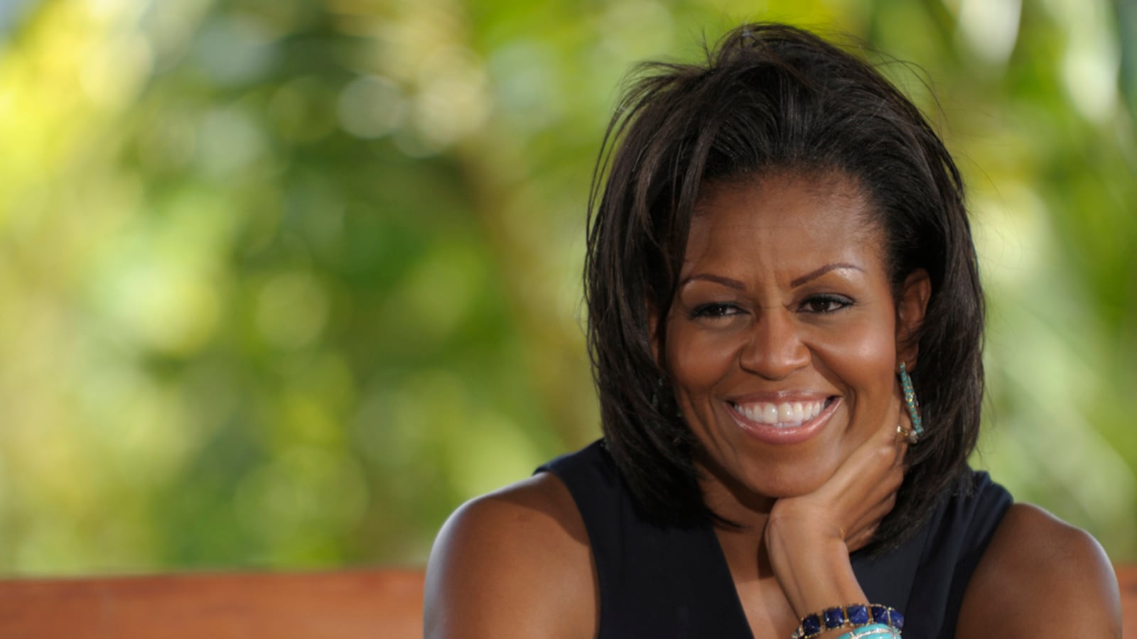 cheats/2011/11/15/michelle-launches-women-for-obama/michelle-obama-fundraising-cheat_u8stqr