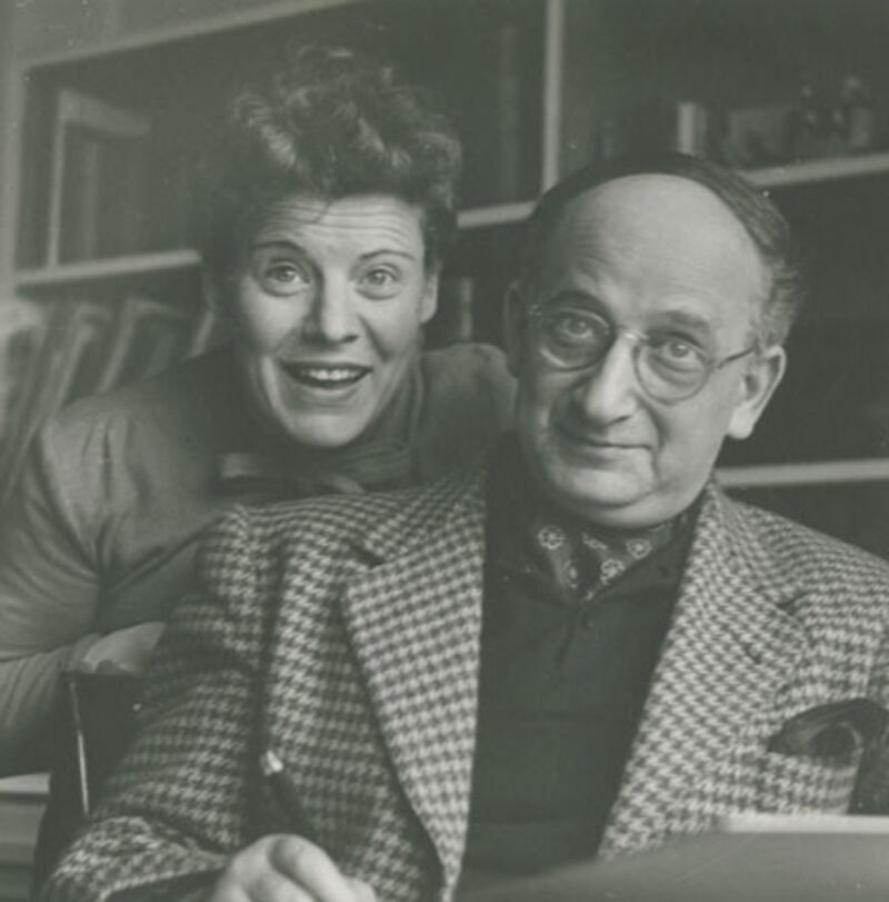 galleries/2010/03/24/curious-george-escapes-the-nazis/curious-george-saves-the-day---margret-and-ha-rey_szezos