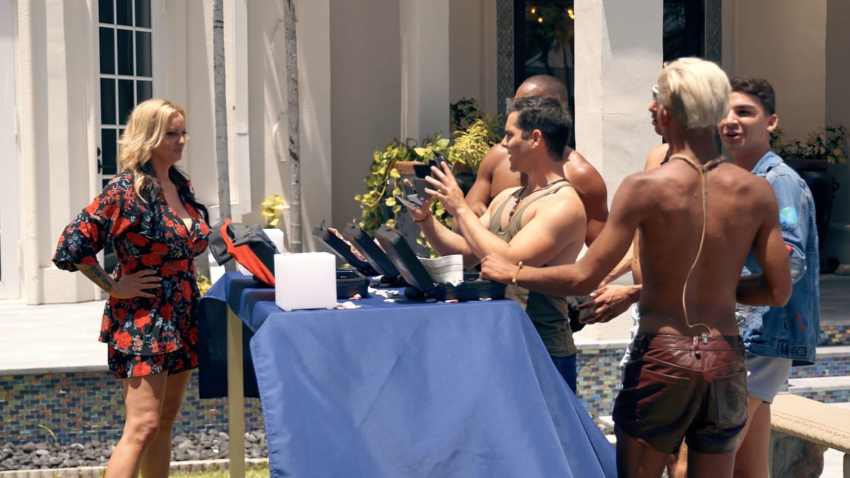 FTLOD_Stills_101_8_ju2wge