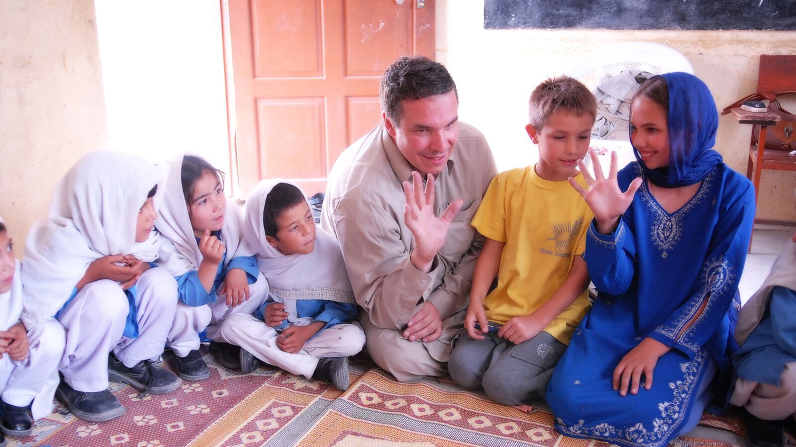 articles/2012/04/05/greg-mortenson-to-repay-charity-1-million-for-three-cups-of-tea-fraud/mortensen-charities-dzieza_xkhhco