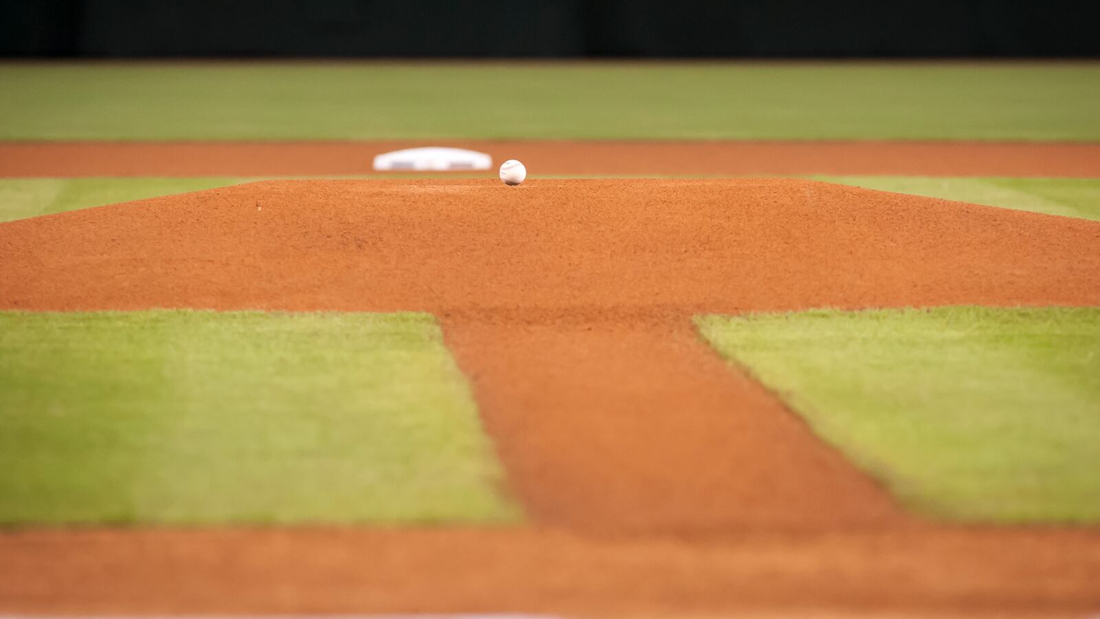 GettyImages-613167566_adn43j