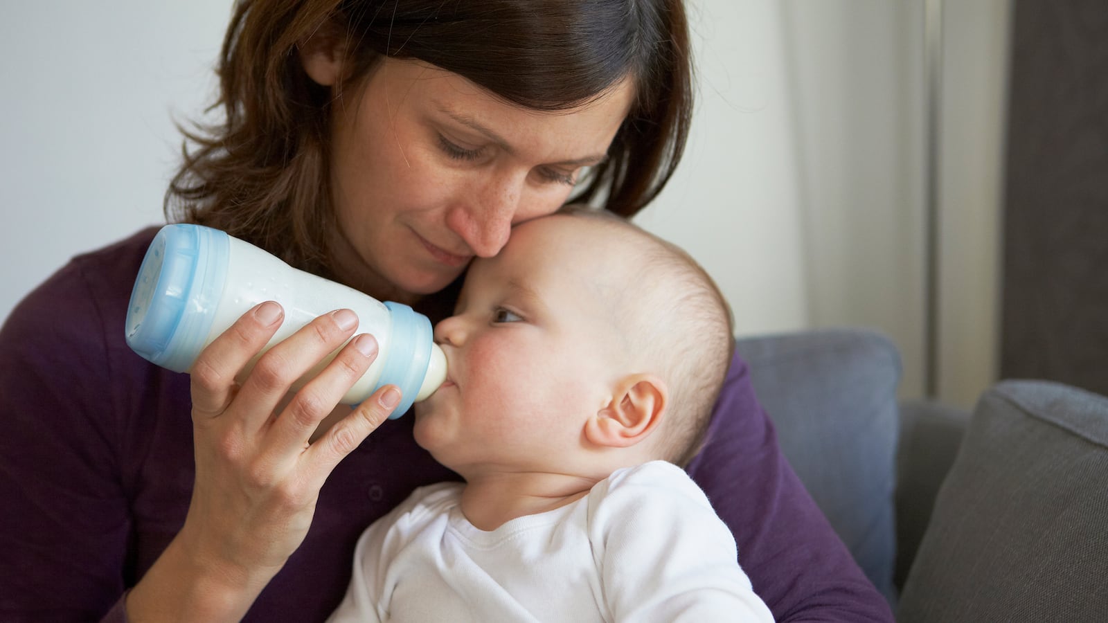 articles/2013/10/22/buy-that-breast-milk/131021-sepkowitz-_breastmilk-tease_lae5hm