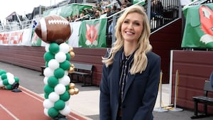 Jenn Lyon on 'Stumble'