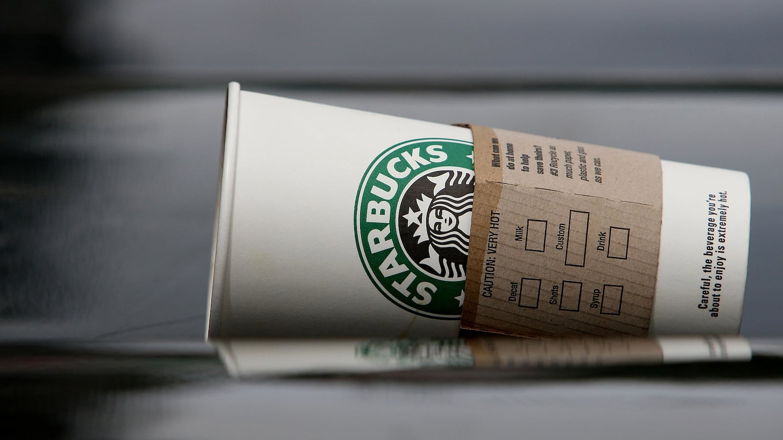 190521-grove-starbucks-tease_iceudm