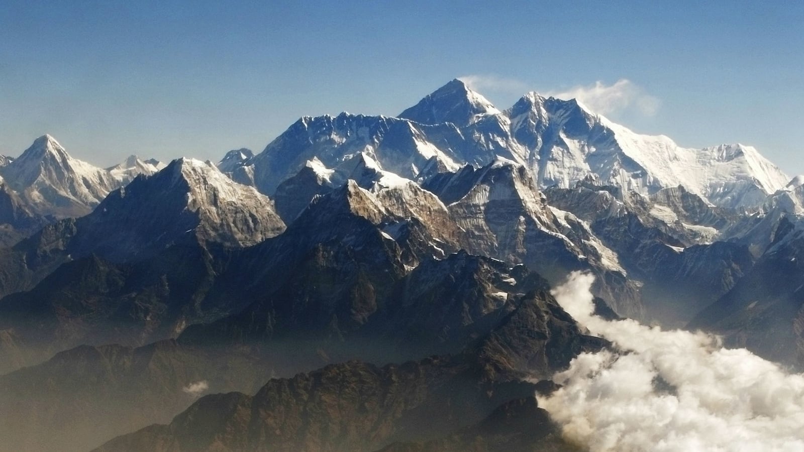 mount-everest-deaths_hvjysq