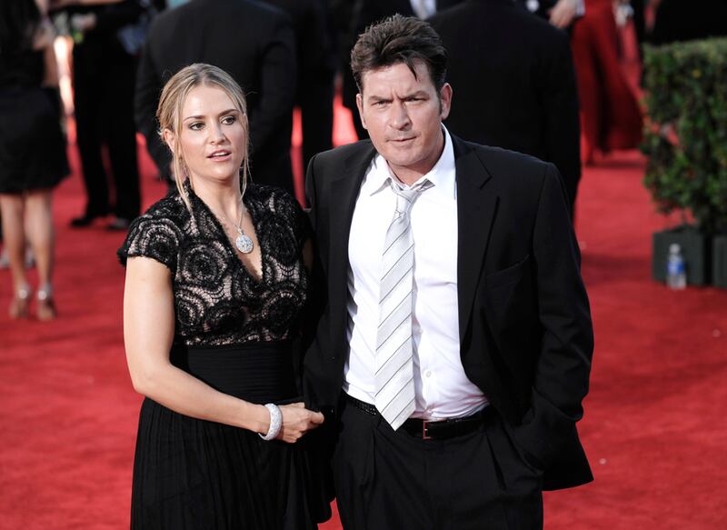 galleries/2010/11/24/relive-the-biggest-holiday-weekend-scandals/holiday-scandals---sheen_ylpjok