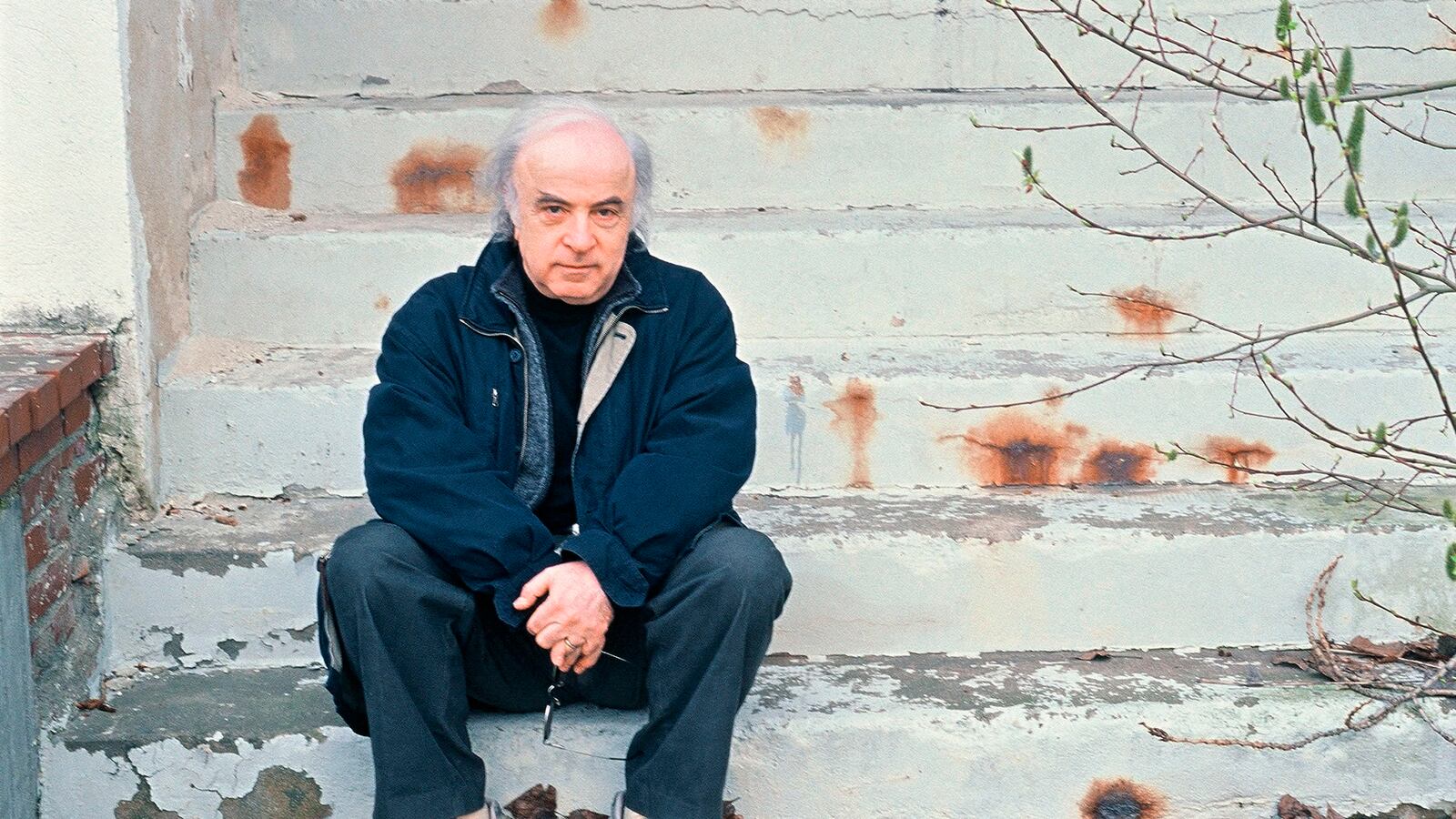 articles/2014/04/05/norman-manea-survived-the-nazis-and-the-communists-and-lived-to-write-about-it/140403-Norman-Manea-tease_j2ptle