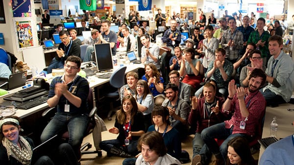 articles/2012/04/11/poll-question-does-the-obama-campaign-have-a-diversity-problem/obama-white-campaign-photo-frasier-article_awu0ut