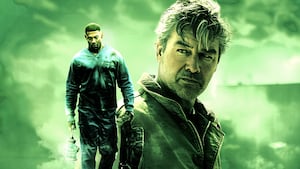 Aaron Pierre and Kyle Chandler in "Lanterns"