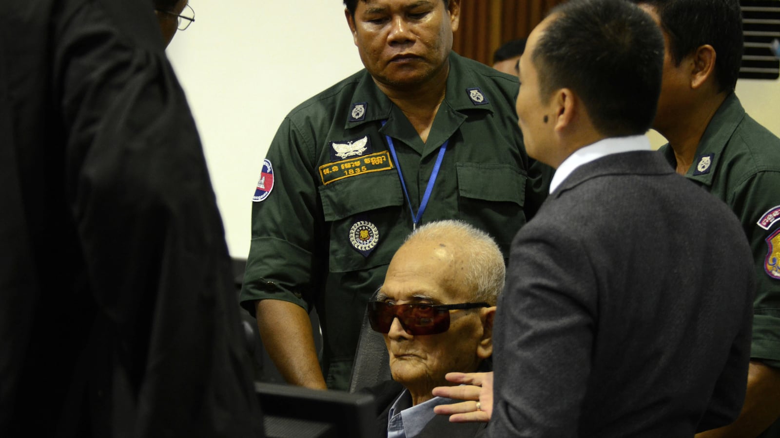 181115-khmer-rouge-genocide-verdict-cheat_le06k4