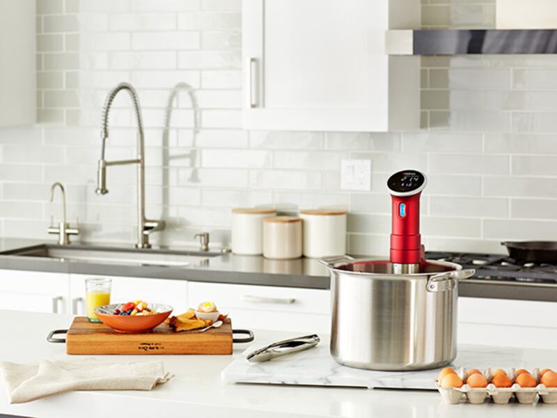 articles/2014/11/29/the-daily-beast-s-2014-holiday-gift-guide-for-the-richard-hendriks-in-your-life/141120-hendricks-anova_acpjij