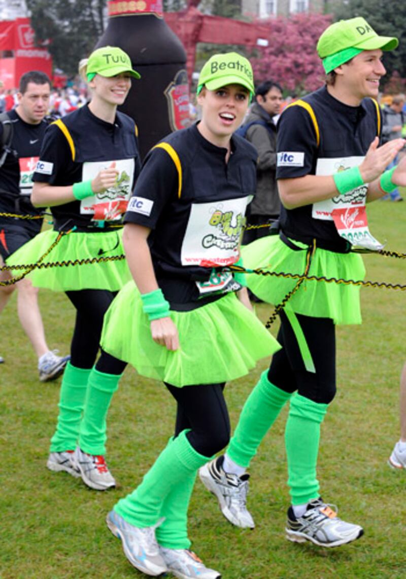 articles/2012/09/05/beatrice-to-scale-mont-blanc/bea-caterpillar_gki20i