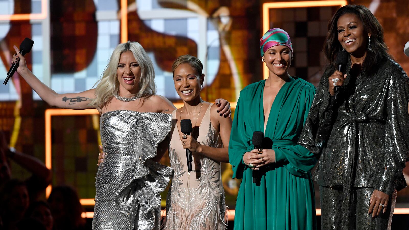 GettyImages-1128793125_zmi003