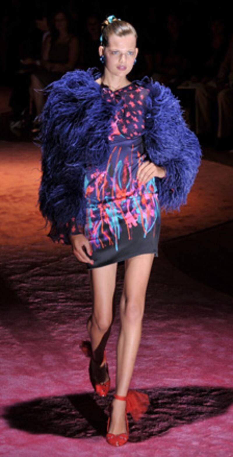 galleries/2009/09/14/ny-fashion-week-day-5/fashion-day-5---zac-posen_kb83jb