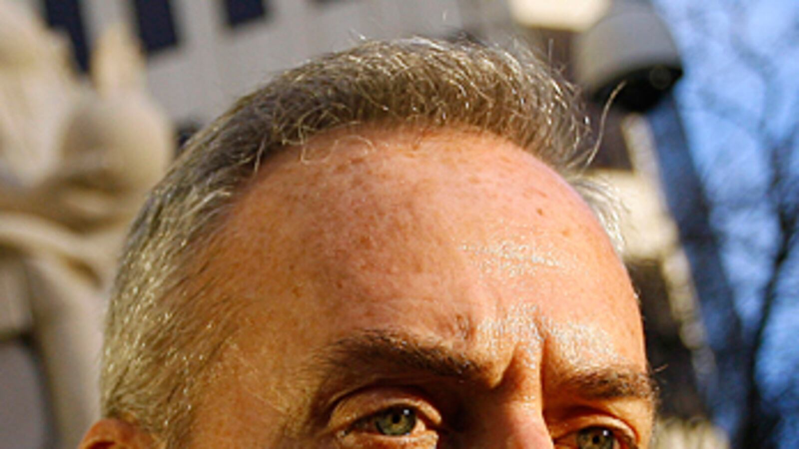 cheats/2011/03/13/back-to-jail-for-survivor-richard-hatch/richard-hatch_devdqi