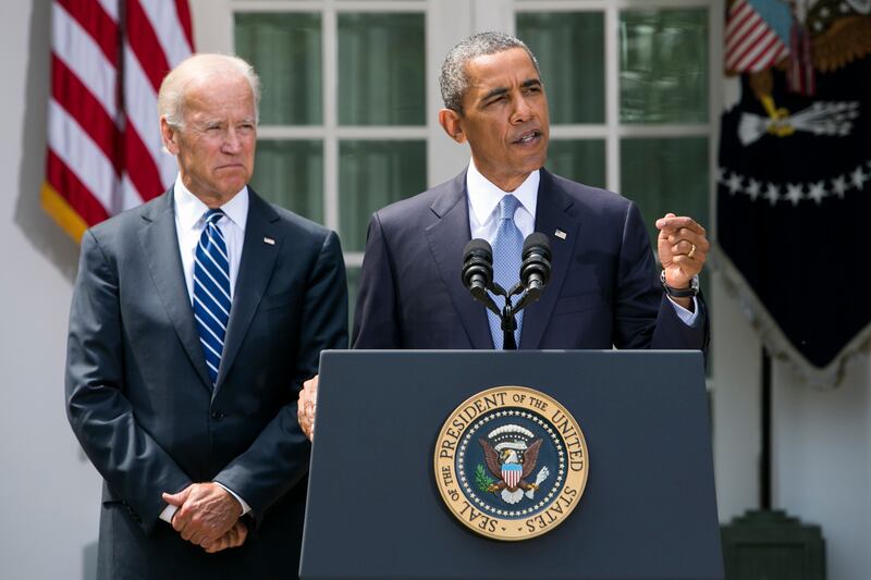 galleries/2013/09/02/president-obama-s-syria-decision-making-photos/130901-obama-biden-speech_xd28hg