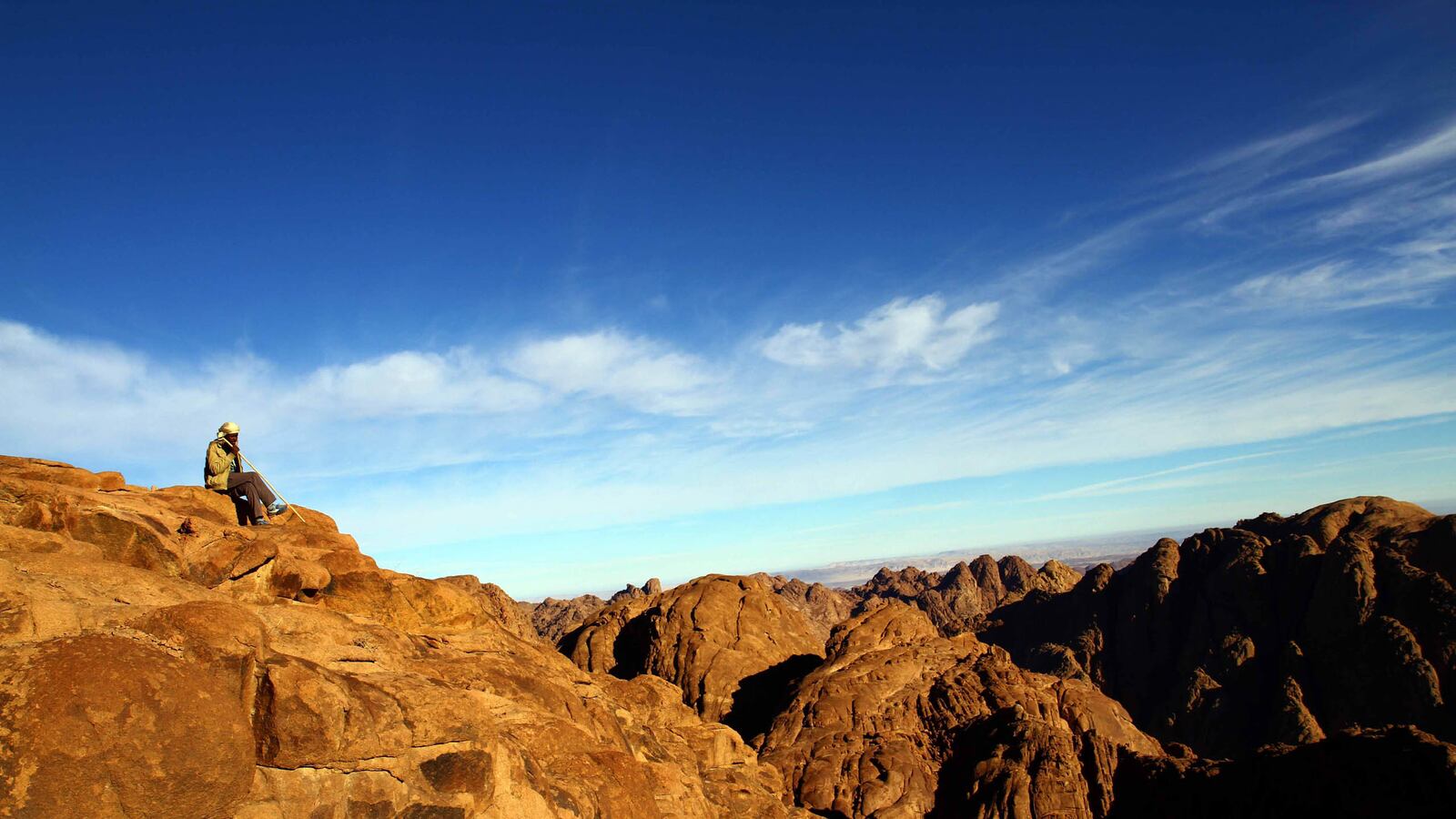 articles/2013/08/16/israel-s-balancing-act-in-sinai/130715-egypt-sinai-jones-tease-new_y0t7nm