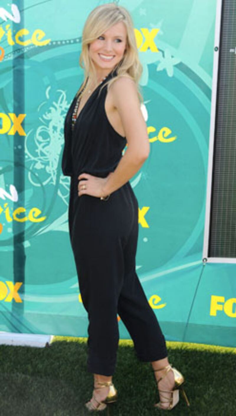 galleries/2009/08/10/teen-choice-awards/teen-choice-awards---kristen-bell_shf10c
