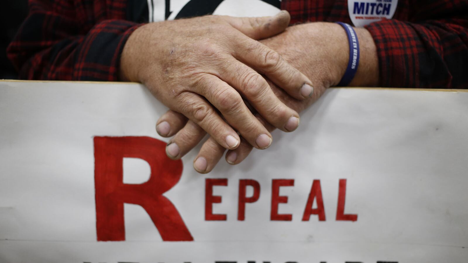 cheats/2014/11/05/states-aided-by-obamacare-went-red/141105-obamacare-cheat_cenhxx