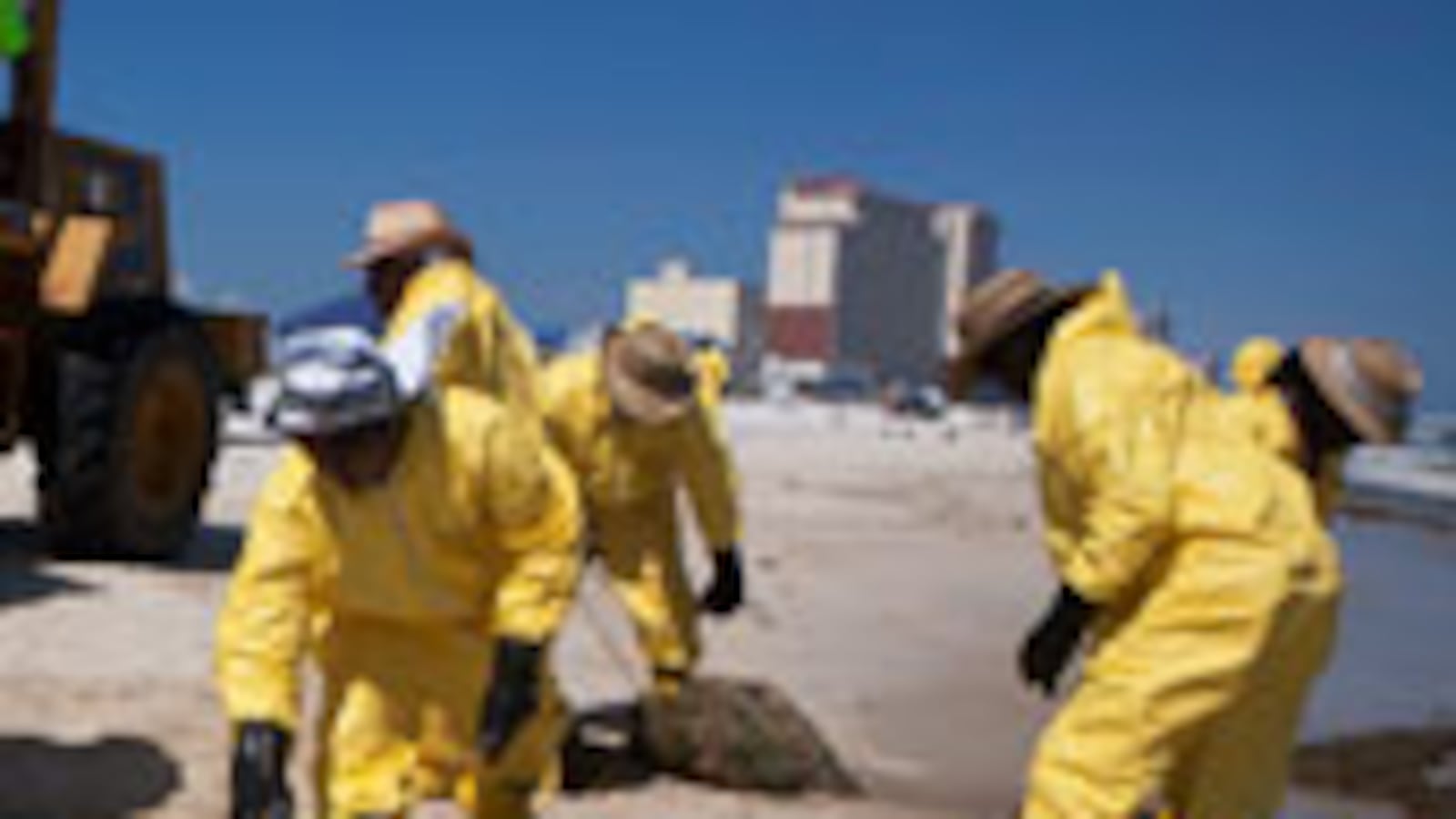 articles/2010/06/26/will-the-oil-spill-help-pass-climate-change-legislation/jacooil_109846_mu0orf