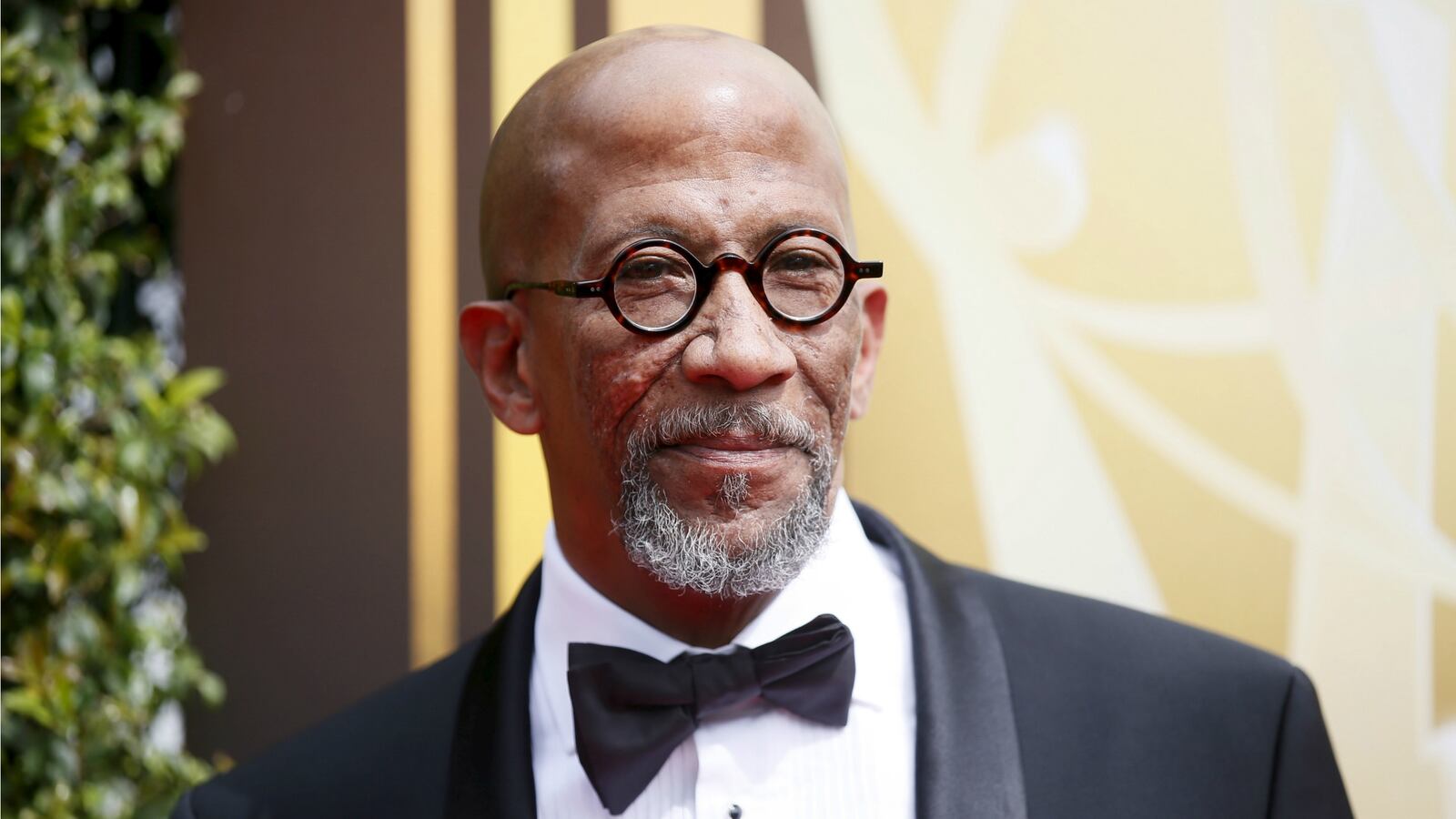 180210-actor-reg-cathey-dead-cheat_ht1eea