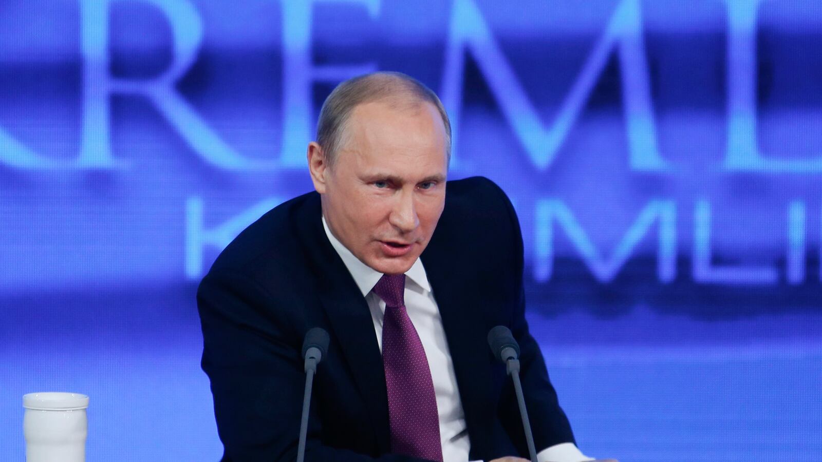 articles/2015/06/18/europe-takes-over-putin-tv/150618-fitzpatrick-europe-tease_itndr2