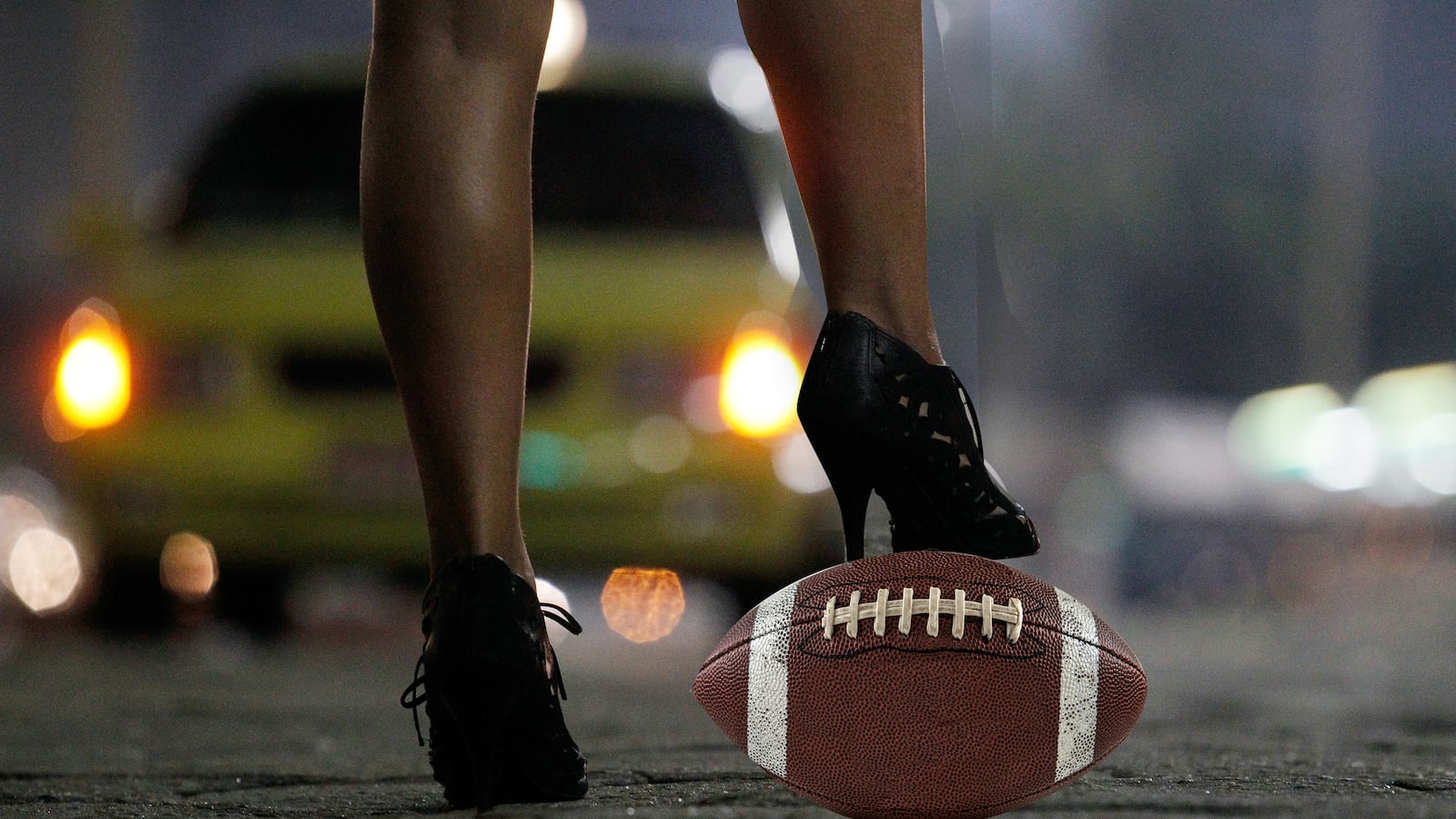 articles/2016/02/05/the-super-bowl-doesn-t-attract-more-sex-workers-it-attracts-more-police/160205-siverman-superbowl-tease_yplco9