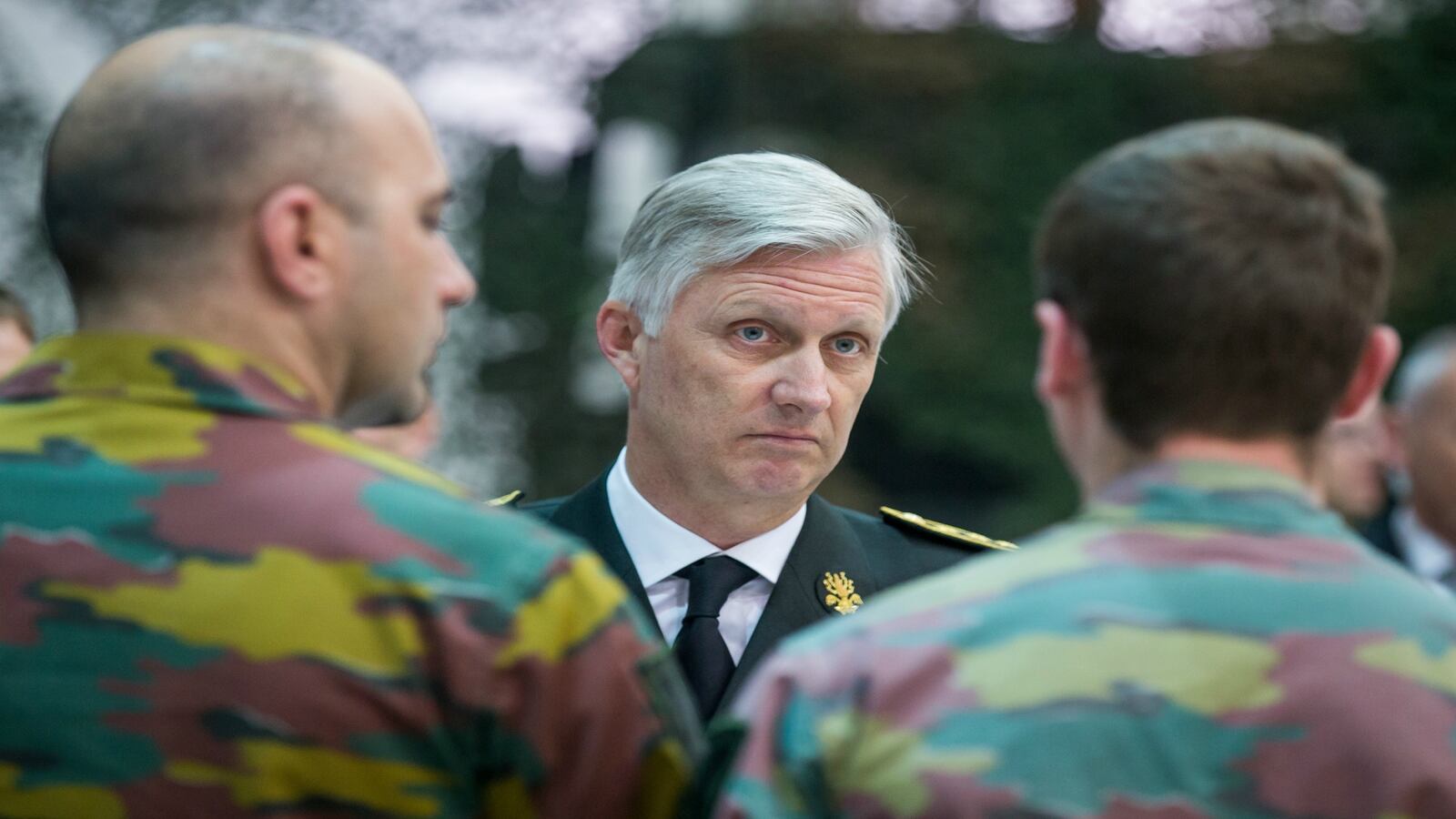 170528-belgian-monarchy-burger-king-cheat_ic01z8