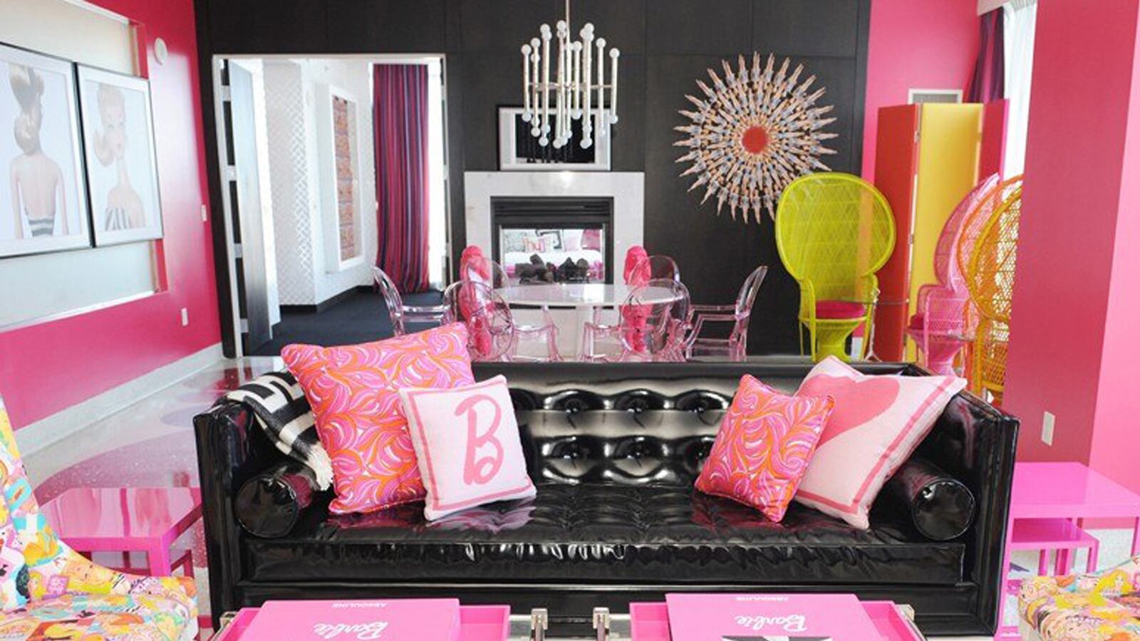 galleries/2013/09/18/nine-themed-hotel-suites-that-put-regular-rooms-to-shame-photos/item5.rendition.slideshowWideHorizontal.palms-barbie-room-vegas_wsoywk