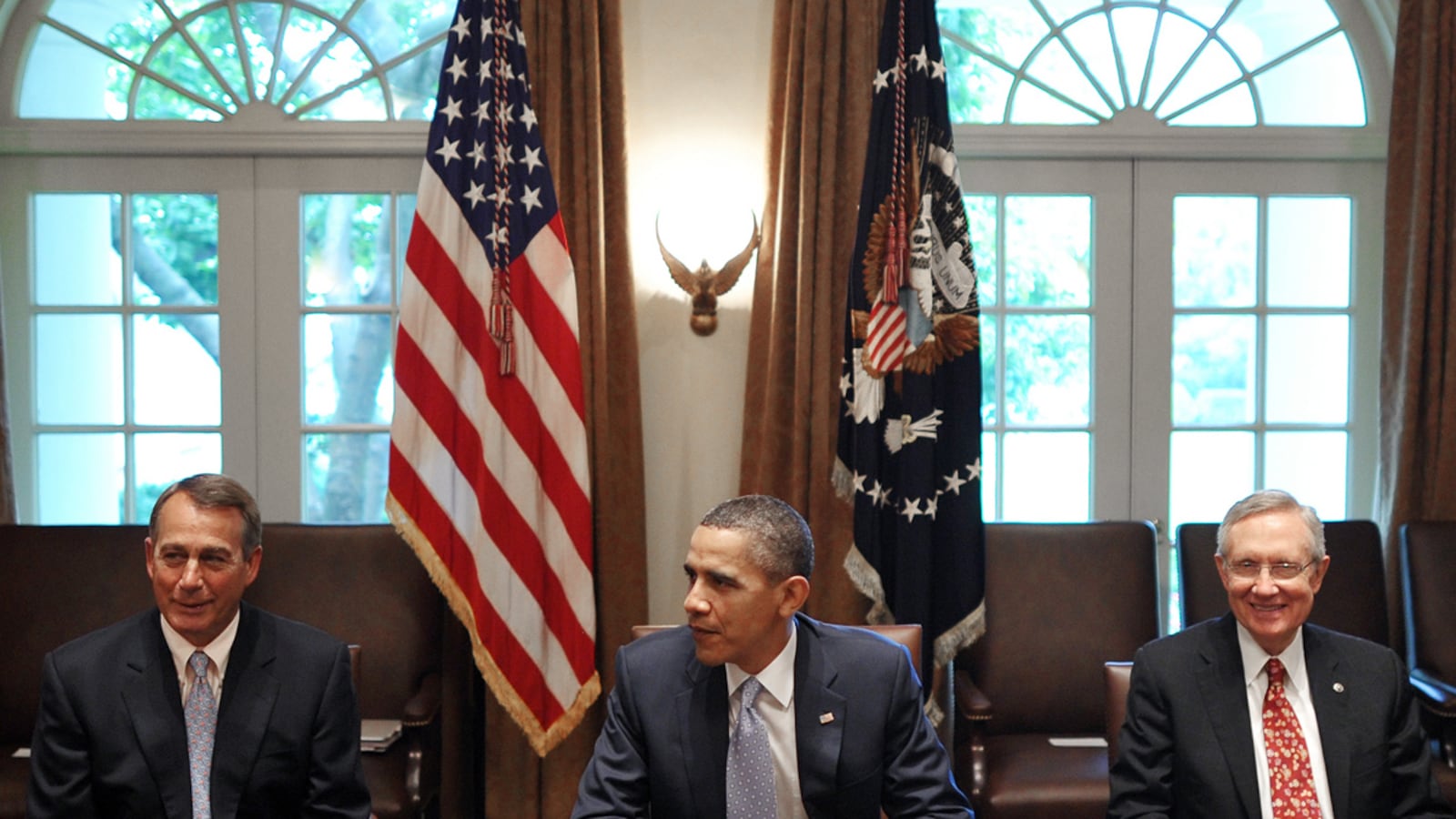 articles/2011/07/14/white-house-and-omb-discuss-contingency-plans-if-u-s-goes-into-default/debt-plan-white-house-stone_lvzyqg