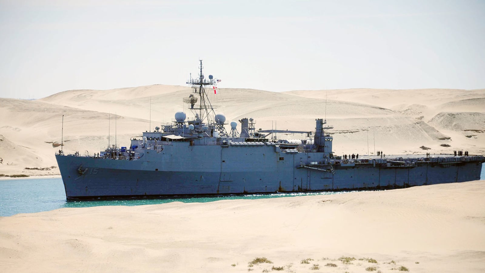 cheats/2012/01/27/pentagon-sends-floating-base/uss-ponce-cheat_vocuhj