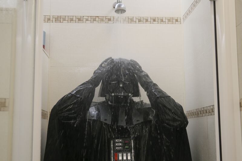 galleries/2015/12/12/a-day-in-the-life-of-ukraine-s-darth-vader-photos/151211-darth-ukraine7_jsghkk