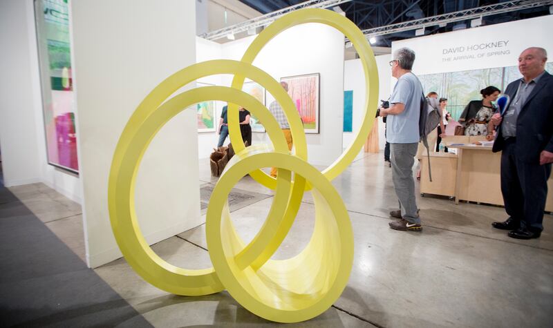 galleries/2014/12/06/art-basel-in-miami-beach-2014-photos/141205-art-basel-03_v40g5h
