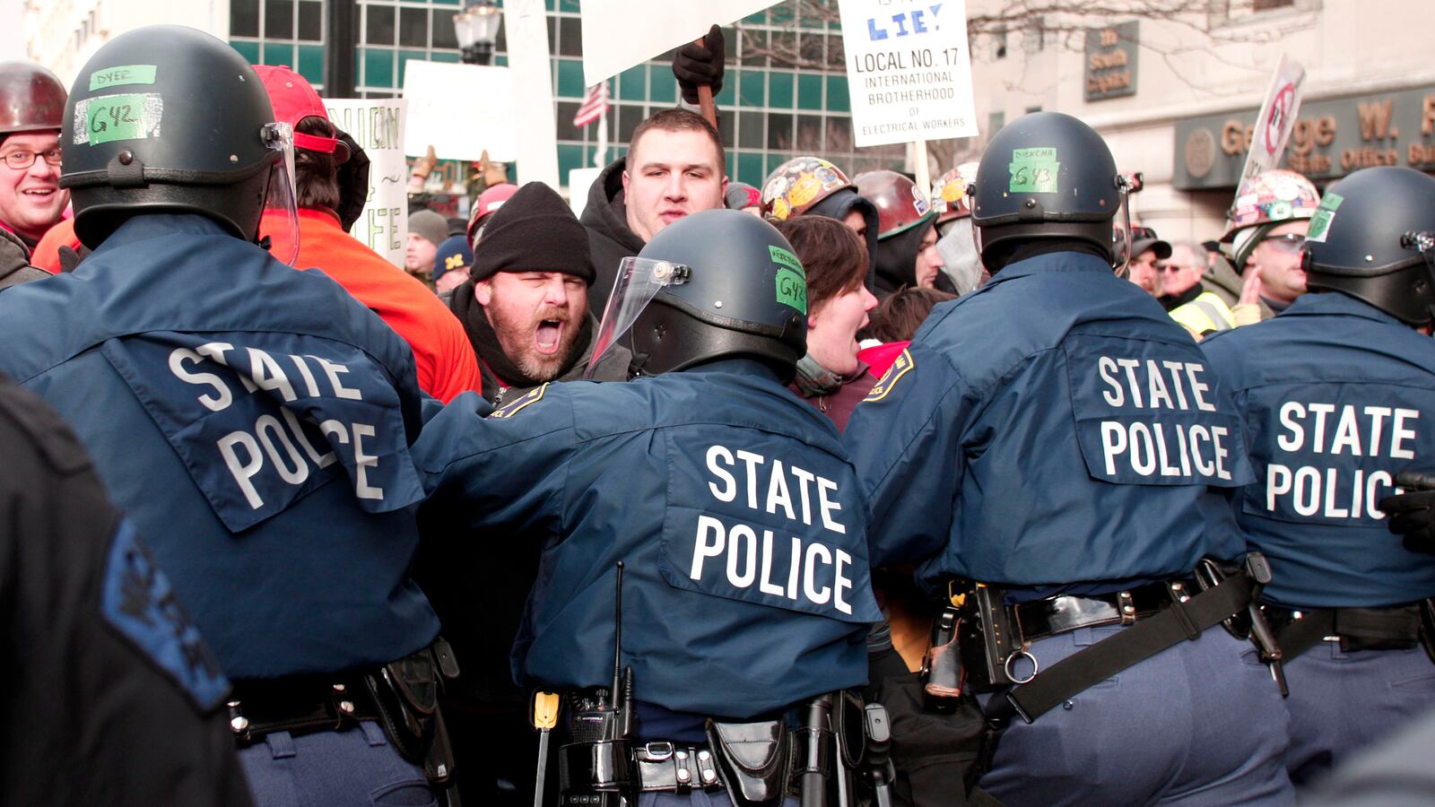 galleries/2012/12/12/labor-protests-in-michigan-scenes-from-the-capitol-photos/12michigan6-2560_lzoyms