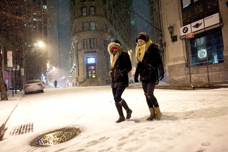 galleries/2014/01/03/snowstorm-slams-midwest-and-northeast-photos/140102-northeast-blizzard14_hbre8e