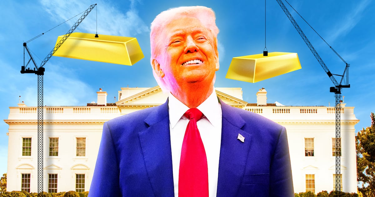 Construction on Trump’s Ballroom Continues Amid Government Shutdown