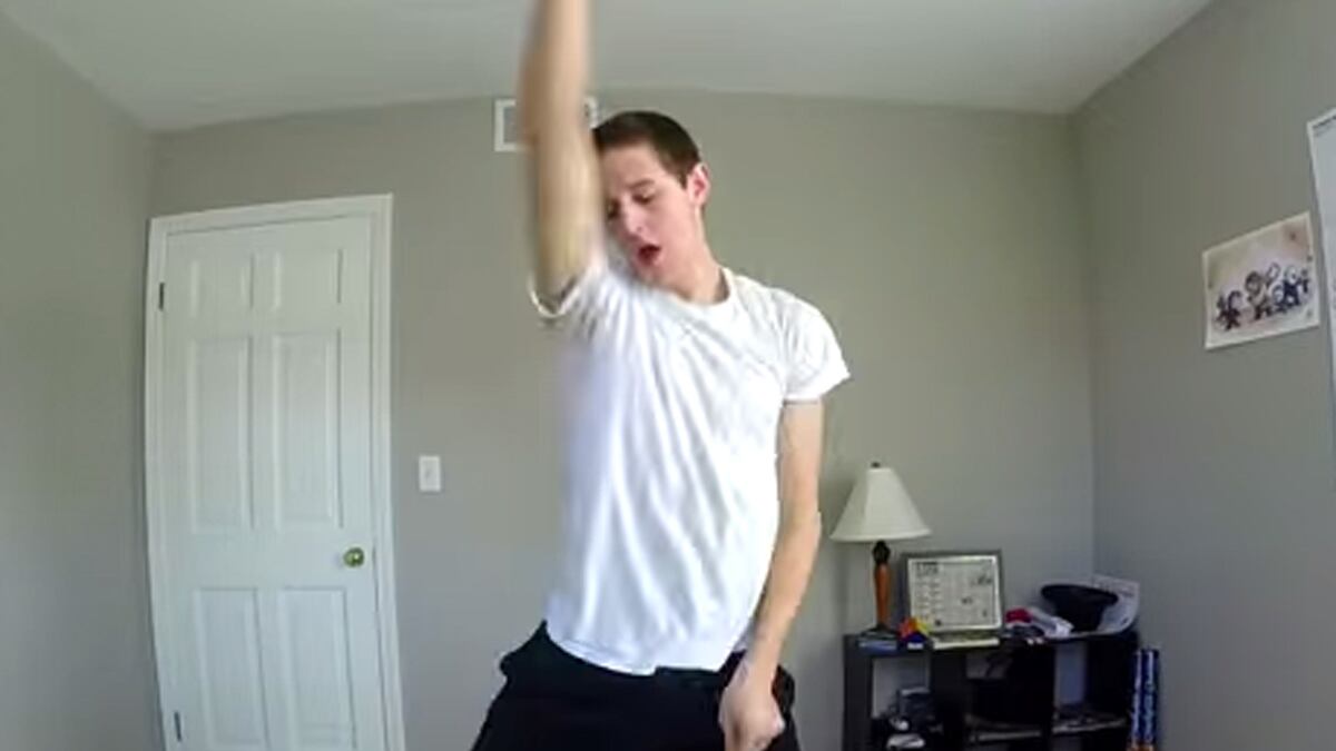 articles/2014/05/05/viral-vid-100-days-of-dance/140505-viralvid-dancing_s4vyac