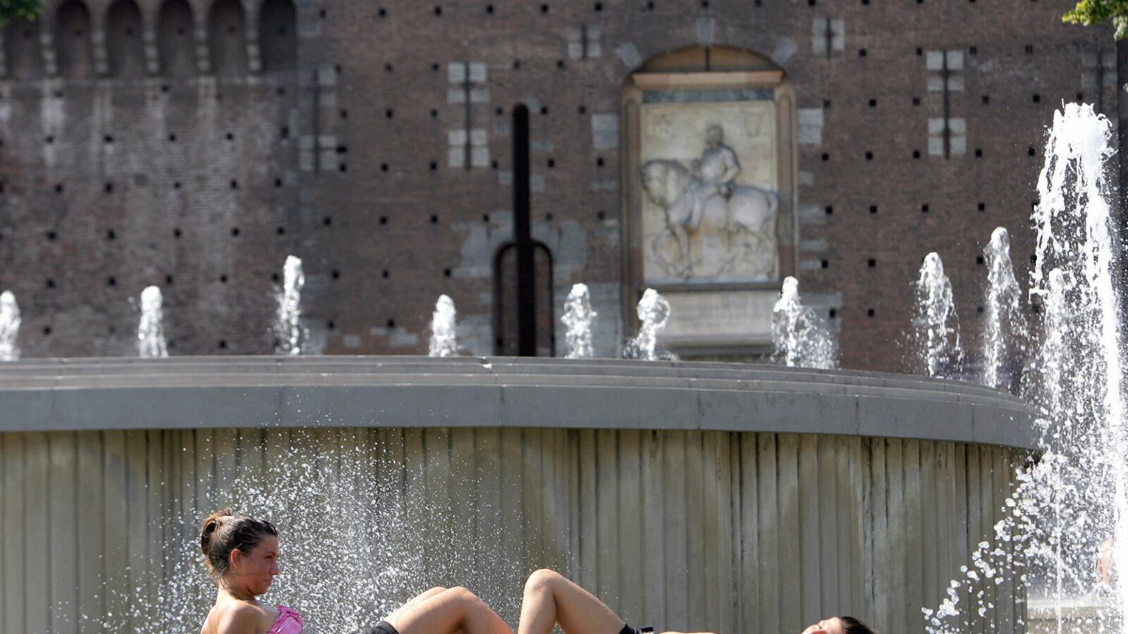 articles/2012/09/06/italian-dropout-rates-feed-a-vicious-cycle/italy-drop-out-rate-nadeau_kifuim