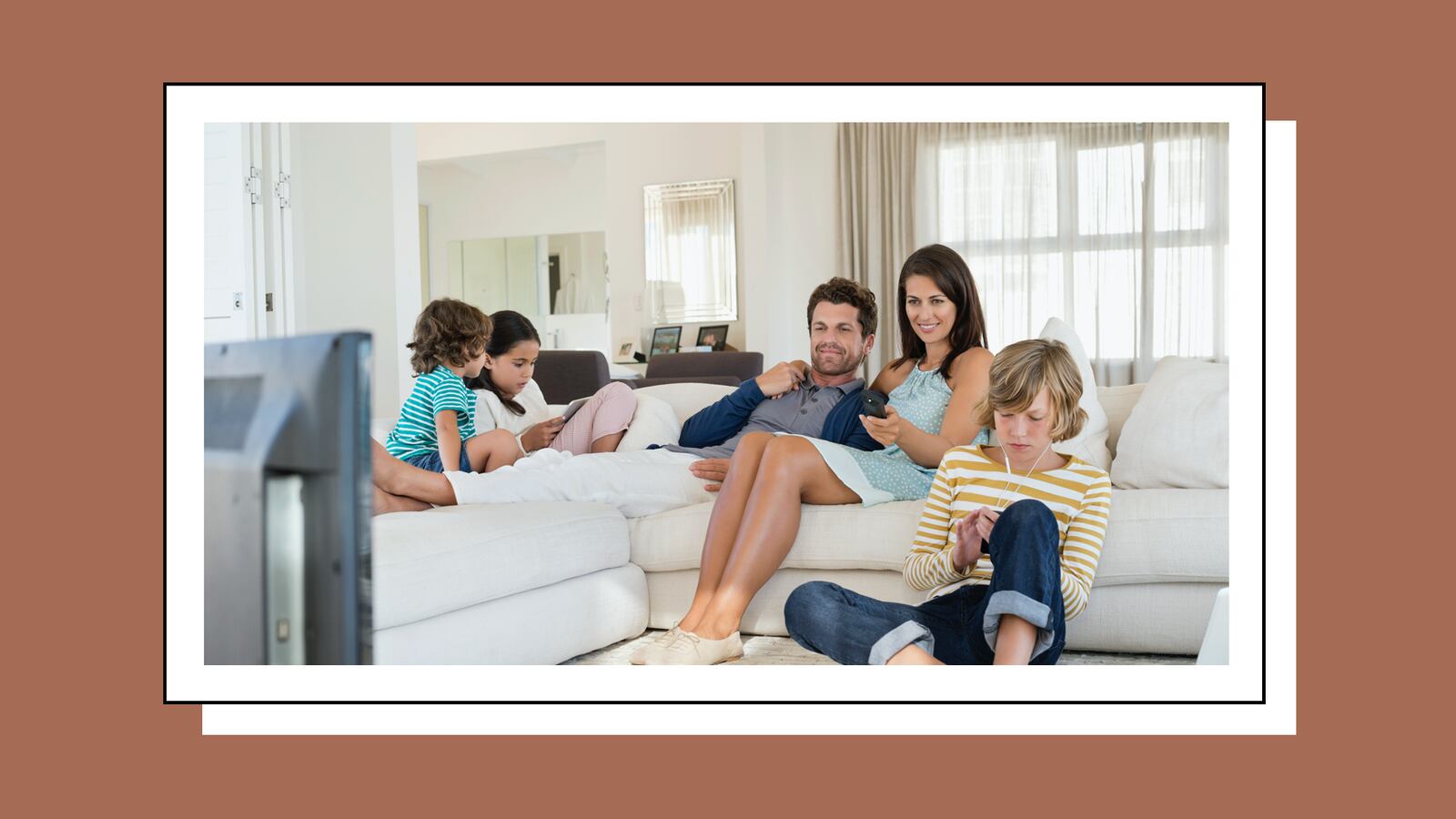 AT_T-TV-Package_jqfhmg