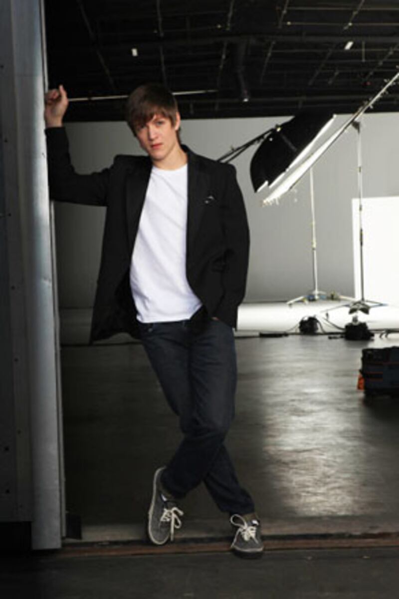 galleries/2010/02/22/idol-s-12-final-men/idol-men---lambert_ta7t5f