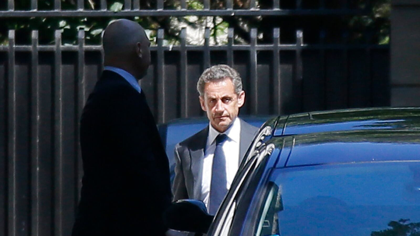 cheats/2014/07/02/sarkozy-placed-under-investigation/140702-sarkozy-cheat_wyswgh