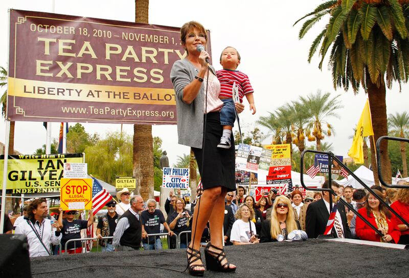 galleries/2010/12/29/the-year-in-pictures-2010/year-in-pictures---palin_fkw6bo
