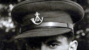 galleries/2009/08/09/peter-masters-and-x-troop/masters-father-peter-masters-03_lhqktc