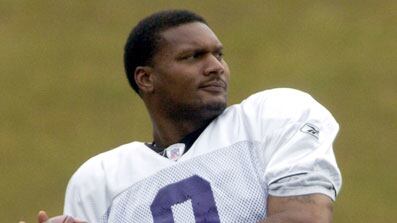 cheats/2009/07/05/mcnairrsquos-death-apparent-murder-suicide/steve-mcnair_wwyrug