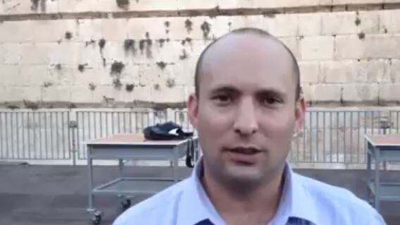 articles/2013/08/28/bennett-s-western-wall-move-is-no-goodwill-gesture/Bennett-Women-of-the-Wall-Openz_t7p4ym