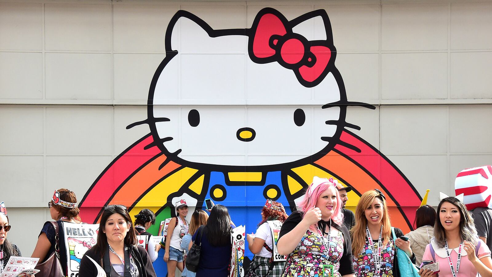articles/2014/11/02/explosion-of-cute-inside-the-superfan-mania-of-hello-kitty-con-2014/141101-william-hello-kitty-tease_u1oav1