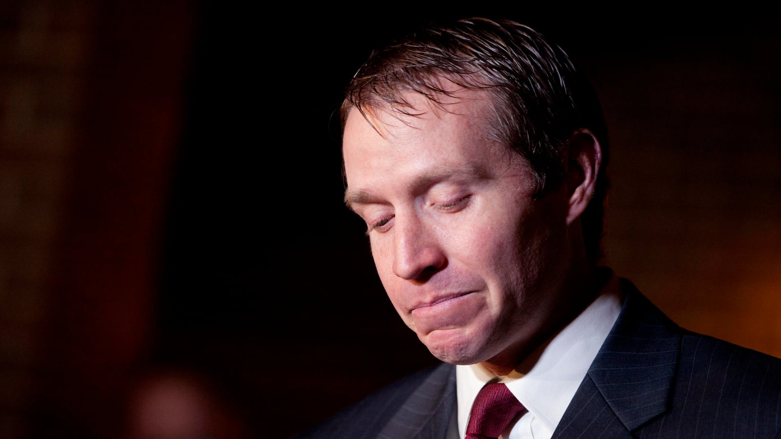 cheats/2012/12/16/newtown-dad-remembers-daughter/robbie-parker-shooting-victim-father-speaks-cheat_tiwax6